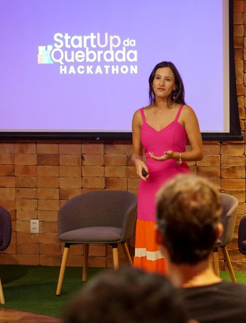 FRANCIELE-SENA-STARTUP-DA-QUEBRADA-HACKATHON